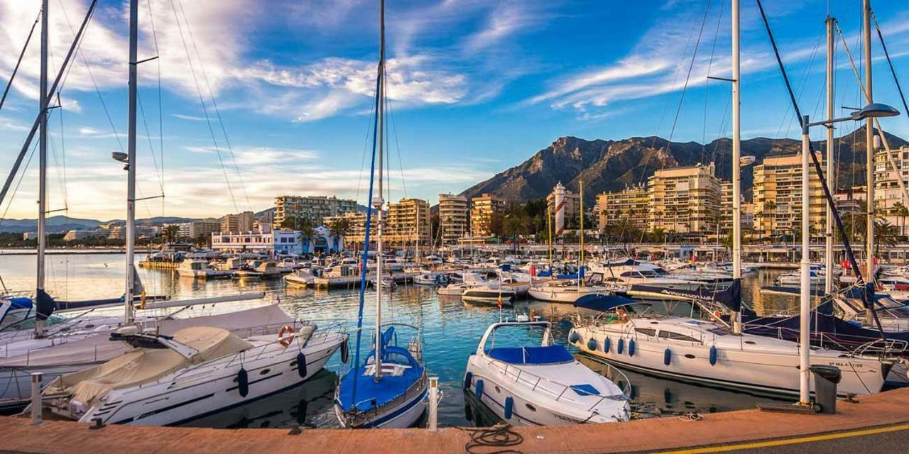 Marbella First Line Beach 外观 照片